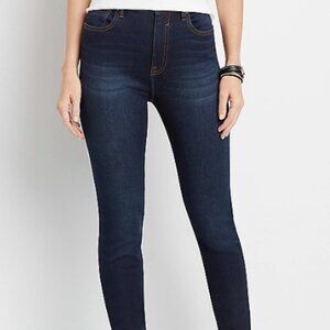 Vigoss 31/30. Ace skinny jeans. **NEW with tags**